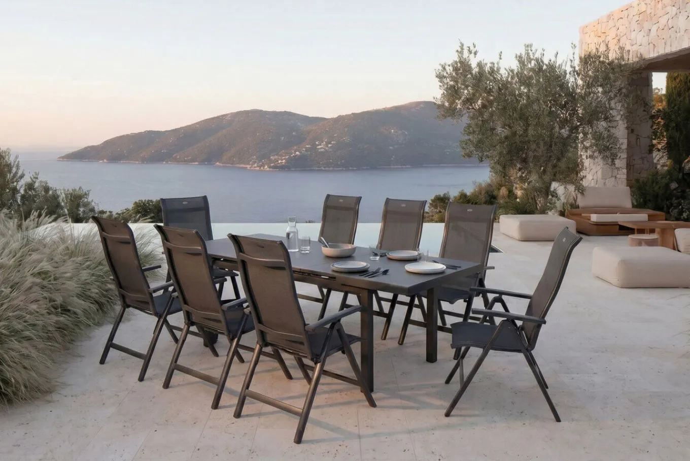 Clearance Alice Comfort Garten-Essgruppe, xerix, Alu/Textilene, Tisch 180/240x100cm, 8 Klappstühle Garten-Essgruppen