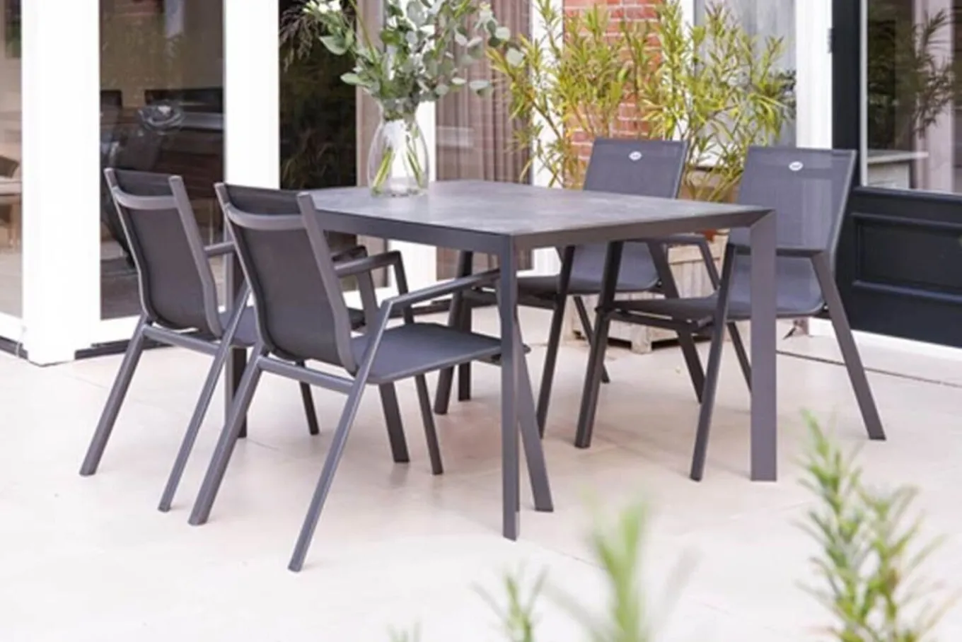 Discount Aruba Stapelsessel, xerix/anthrazit, Alu/Textilene, 75x55x88cm Gartenstühle & Gartensessel