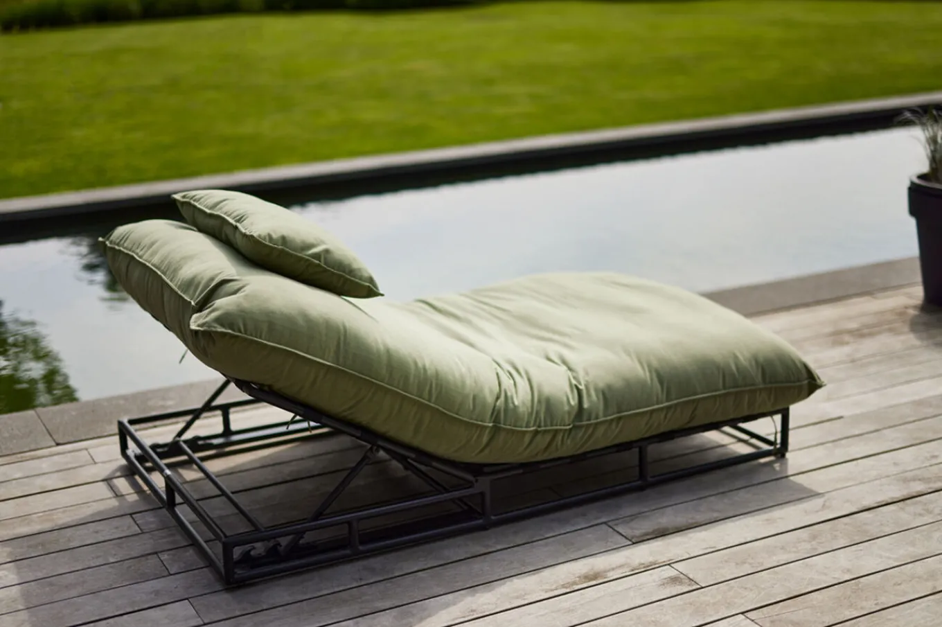 Sale Emma Loungeliege, schwarz/grün, Alu/Sunbrella, 196x125x41 cm, Rückenlehne verstellbar Sunbrella-Gartenmöbel|Gartenliegen
