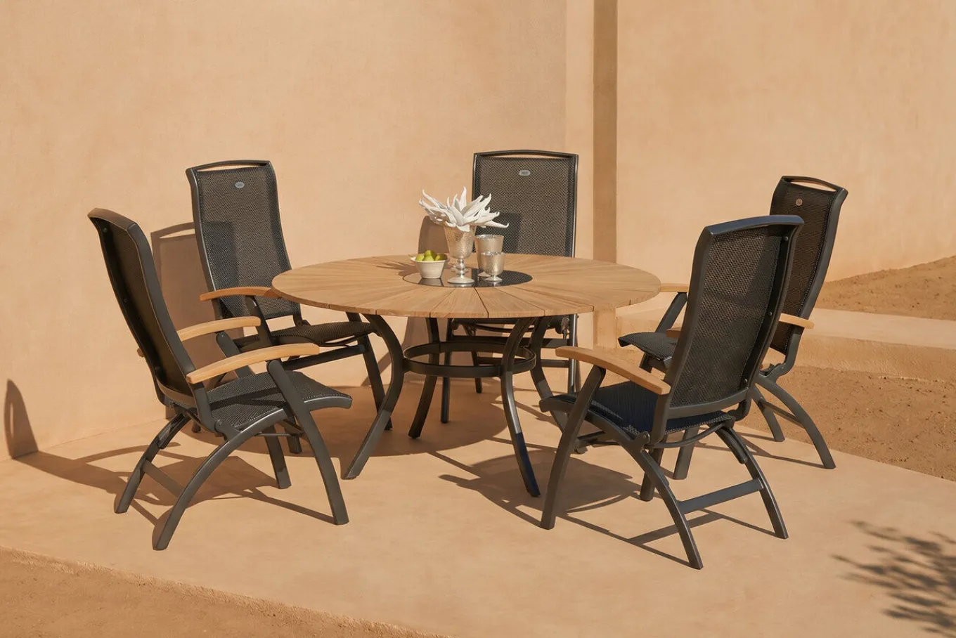 Discount Provence / Da Vinci Garten-Essgruppe, xerix/anthrazit, Alu/Teakholz, 5 Klappstühle, Ø 150cm, inkl. Eiskühler Garten-Essgruppen|Aluminium-Gartenmöbel