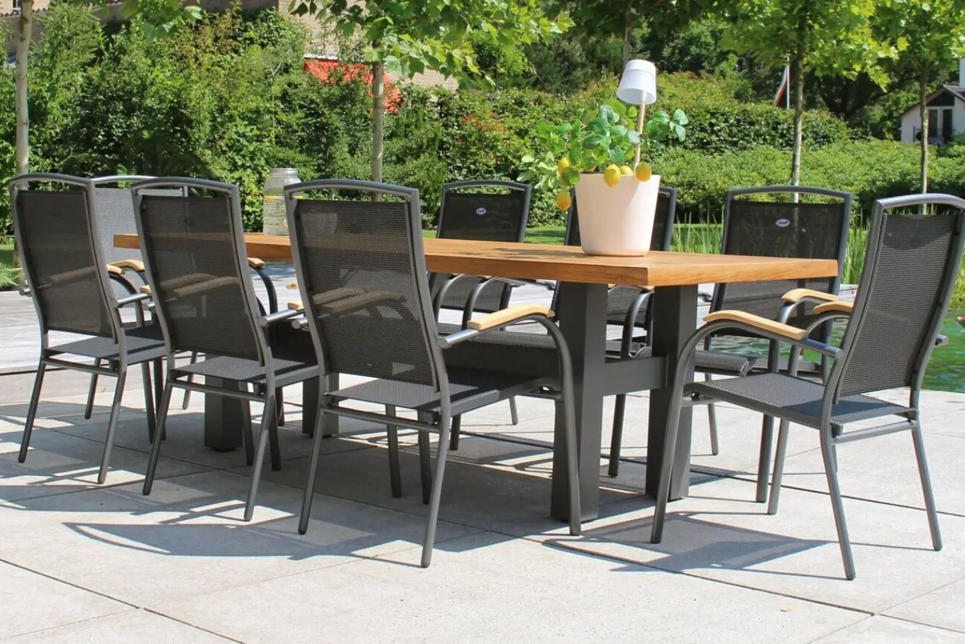 Best Raffaelo Stapelsessel, xerix/anthrazit, Alu/Textilene, mit Teak-Armlehnen Aluminium-Gartenmöbel|Gartenstühle & Gartensessel