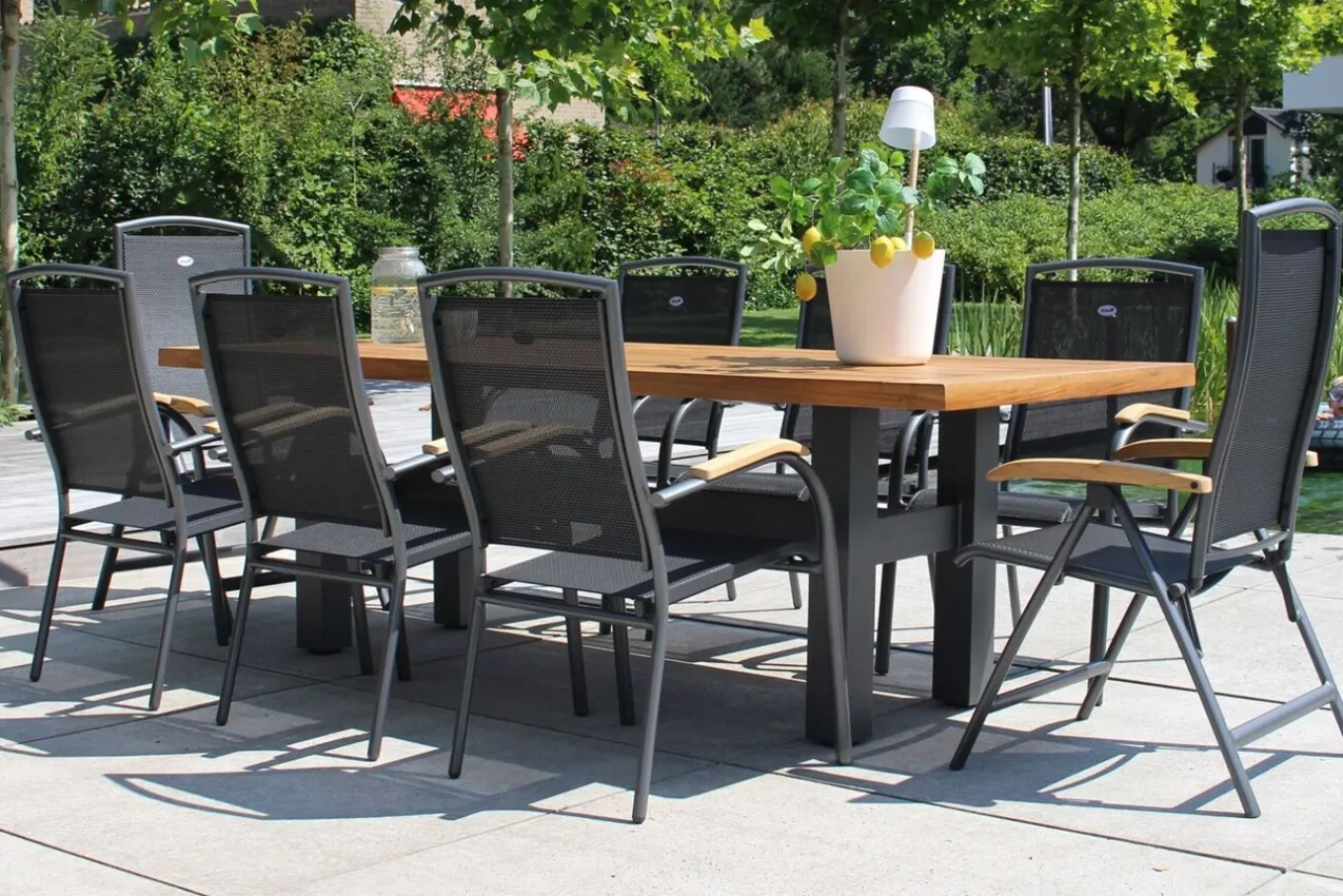 Discount Sondermodell Yasmani/Raffaelo Garten-Essgruppe, xerix, Alu/Teakholz, 240x100cm, 6 Stapel-, 2 Klappstühle Garten-Essgruppen