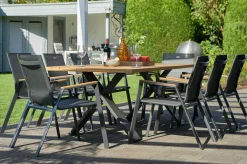 Best Xanadu / Aruba Set, xerix/anthrazit, Alu/Teakholz, 8 Stapelsessel, Teakarmlehnen, 220x100cm Garten-Essgruppen