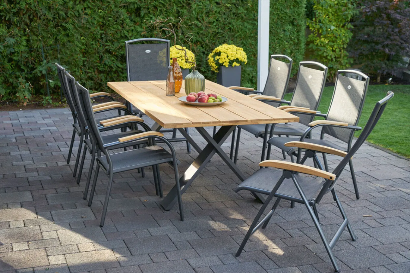 Discount Xanadu Esstisch, xerix, Alu / Teakholz, 220 x 100 cm, X-Gestell Gartentische