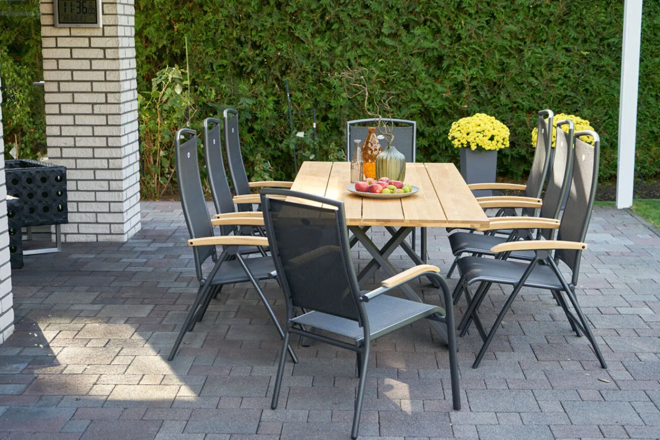 Discount Xanadu Esstisch, xerix, Alu / Teakholz, 220 x 100 cm, X-Gestell Gartentische