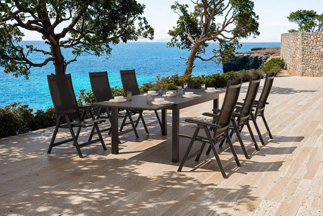 Sale BasicPlus Garten-Essgruppe, anthrazit/schwarz, Alu/Textilene/Spraystone-Glas, Tisch 160/260 x 100 cm, 6 Klappstühle Garten-Essgruppen