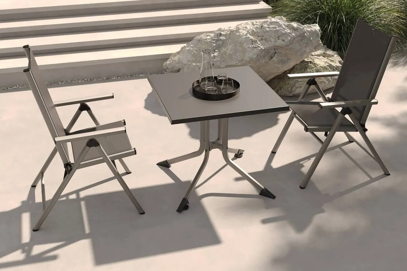 Sale BasicPlus Pro Balkon-Set, silber/anthrazit, Alu/Textilene, Tisch 80 x 80 cm, 2 Klappstühle Garten-Essgruppen