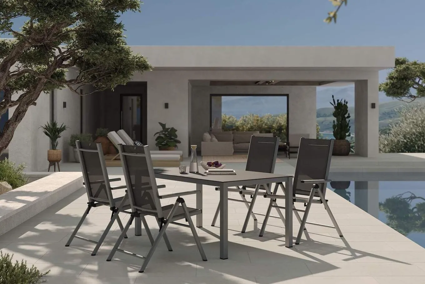 Hot BasicPlus Pro Garten-Essgruppe, silber/anthrazit, Alu/Textilene/Sicherheitsglas, 160 x 95 cm, 4 Klappstühle Garten-Essgruppen