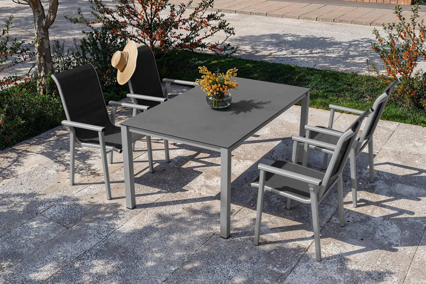Outlet BasicPlus Pro Garten-Essgruppe, silber/anthrazit, Alu/Textilene, Esstisch 160 x 95 cm, 4 Stapelsessel Garten-Essgruppen