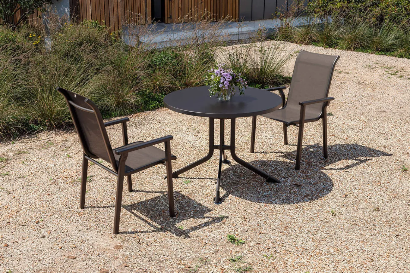 BasicPlus Pro Garten-Essgruppe, anthrazit, Aluminium/Textilene/KETTALUX, Ø 100 x 74 cm, 2 Stapelsessel Garten-Essgruppen