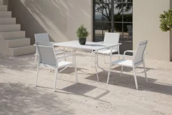 Best Boulevard/Basic Plus Gartenessgruppe, weiß/hellgrau, Aluminium, Klapptisch 140 x 95 cm, 4 Stapelsessel Aluminium-Gartenmöbel