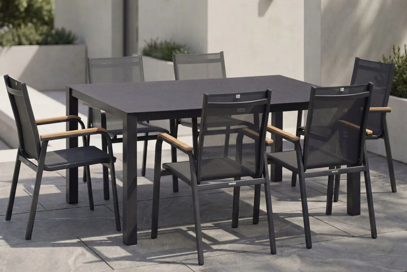 Sale Granada Garten-Essgruppe, Anthrazit, Alu/Spraystone, Tisch 160x95 cm, 6 Stapelsessel Aluminium-Gartenmöbel