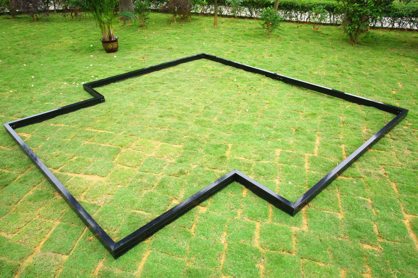 Best Fundament für Gewächshaus 22283, schwarz, Alu, 320x376x9cm, pulverbeschichtet Gewächshaus