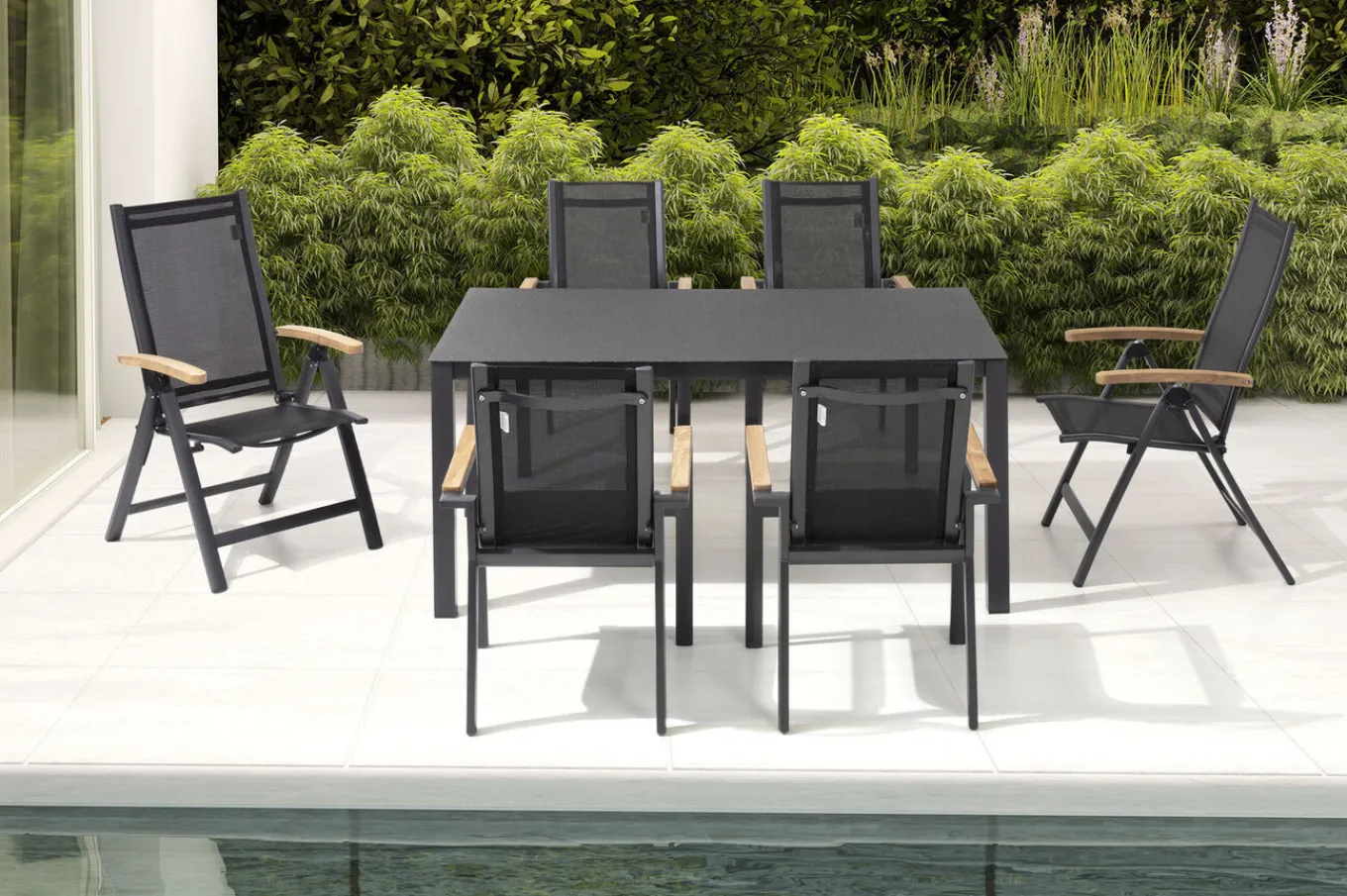 Discount Garten-Essgruppe, anthrazit matt, Alu/Spraystone/Textilen, 160x95 cm, 4 Sessel, 2 Klappstühle, Teak Armlehnen Garten-Essgruppen