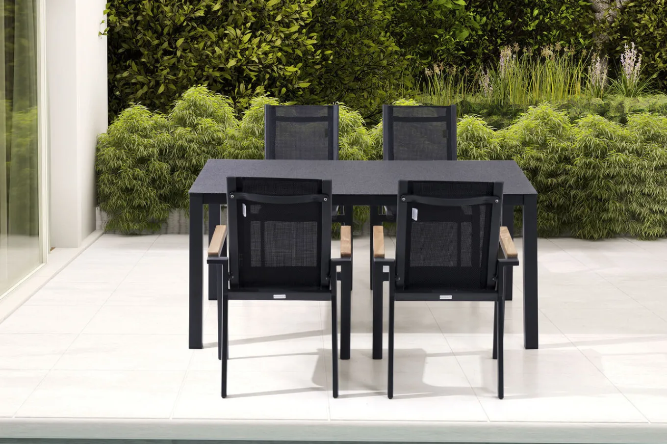 Online Garten-Essgruppe, anthrazit matt, Alu/Spraystone/Textilen, 160x95 cm, 4 Sessel, Teak Armlehnen Garten-Essgruppen