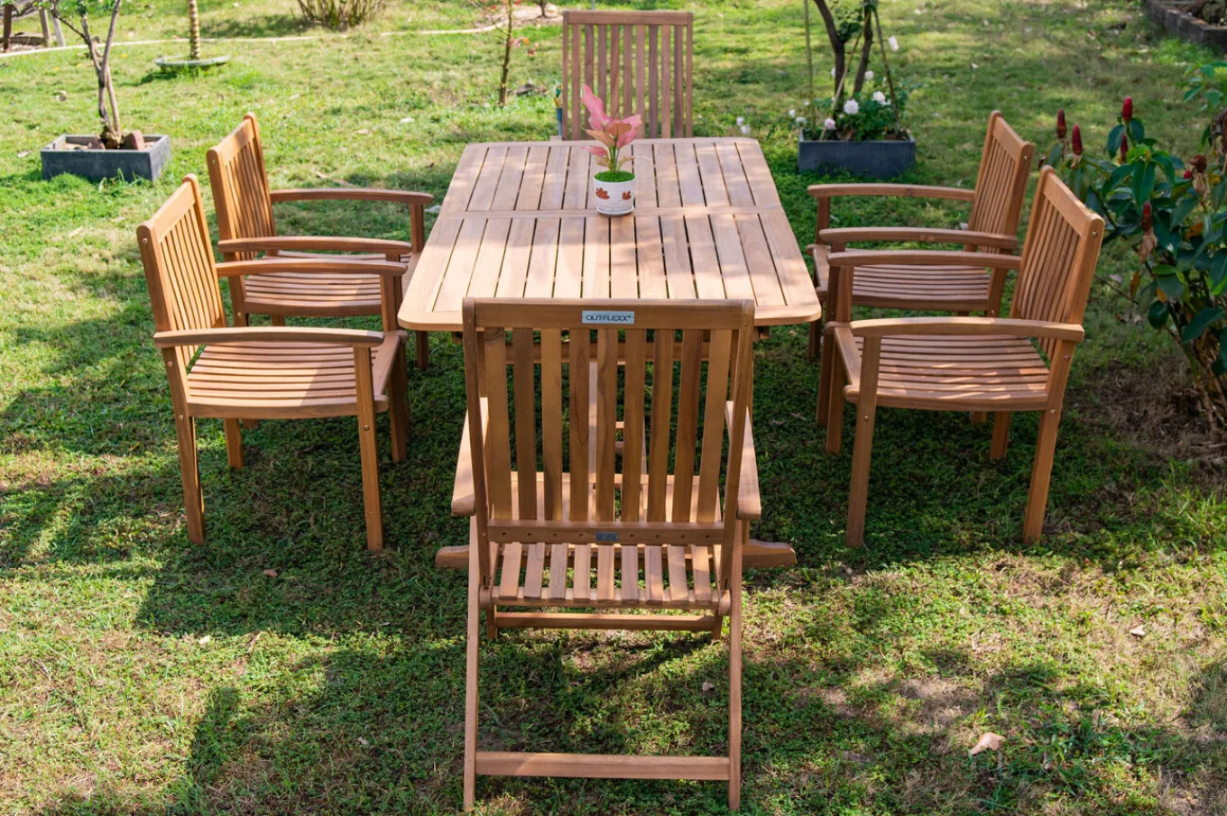 Outlet Garten-Essgruppe, natur, Akazie, Ausziehtisch 150/200 x 90 cm, 2 Klappstühle, 4 Armlehnensessel, FSC®-zertifiziertes Produkt Akazien-Gartenmöbel