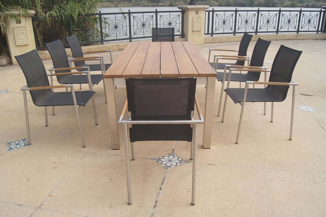 Online Garten-Essgruppe, natur/anthrazit, Edelstahl/Textilene/Teakholz, Ausziehtisch 220/340x100cm, 8 Diningsessel, FSC®-zertifiziertes Produkt Garten-Essgruppen