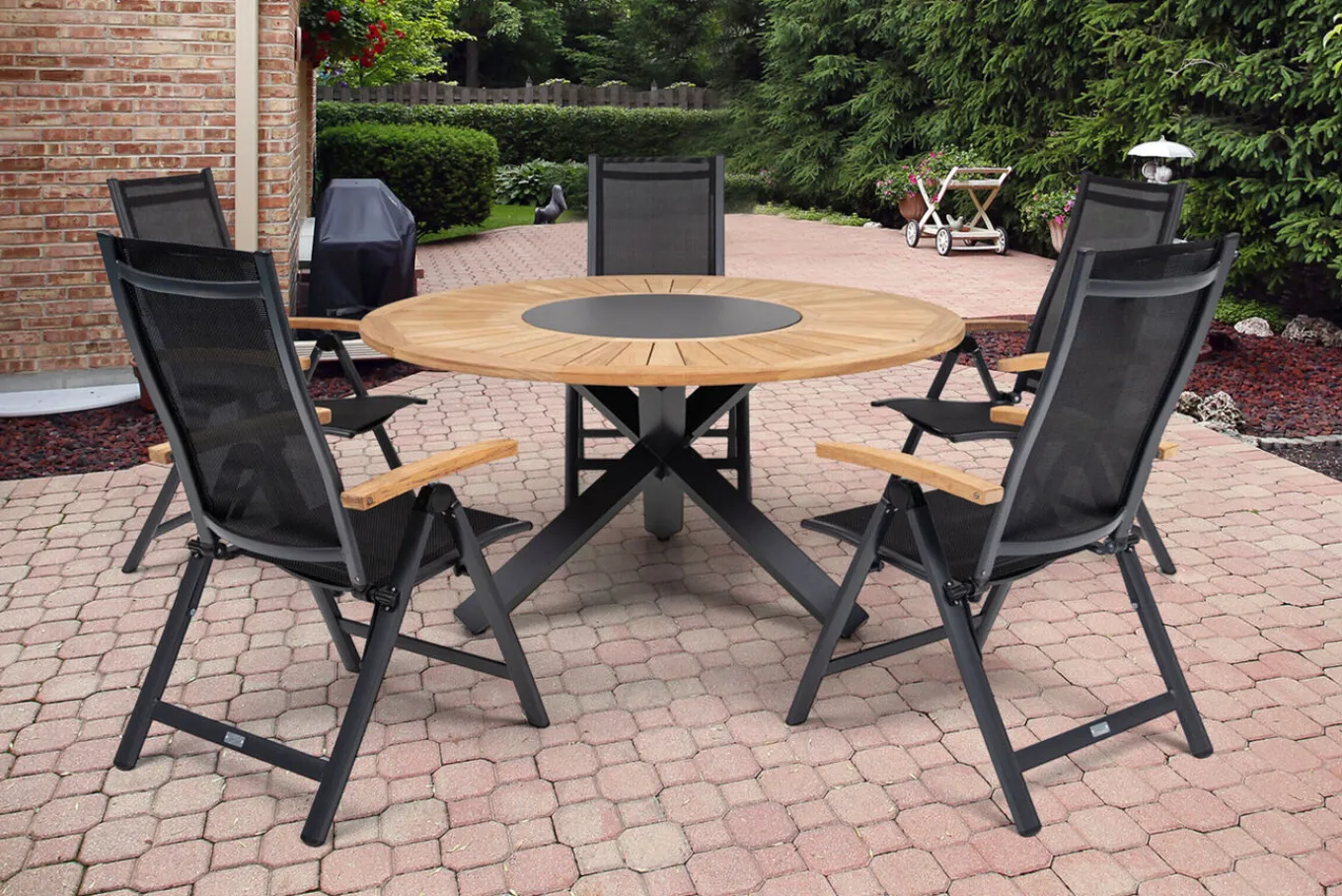 Online Garten-Essgruppe, ® anthrazit matt, Aluminium / Teak / Textil, Ø 150 cm, 5 Klappstühle, mit Teak-Armlehnen Garten-Essgruppen
