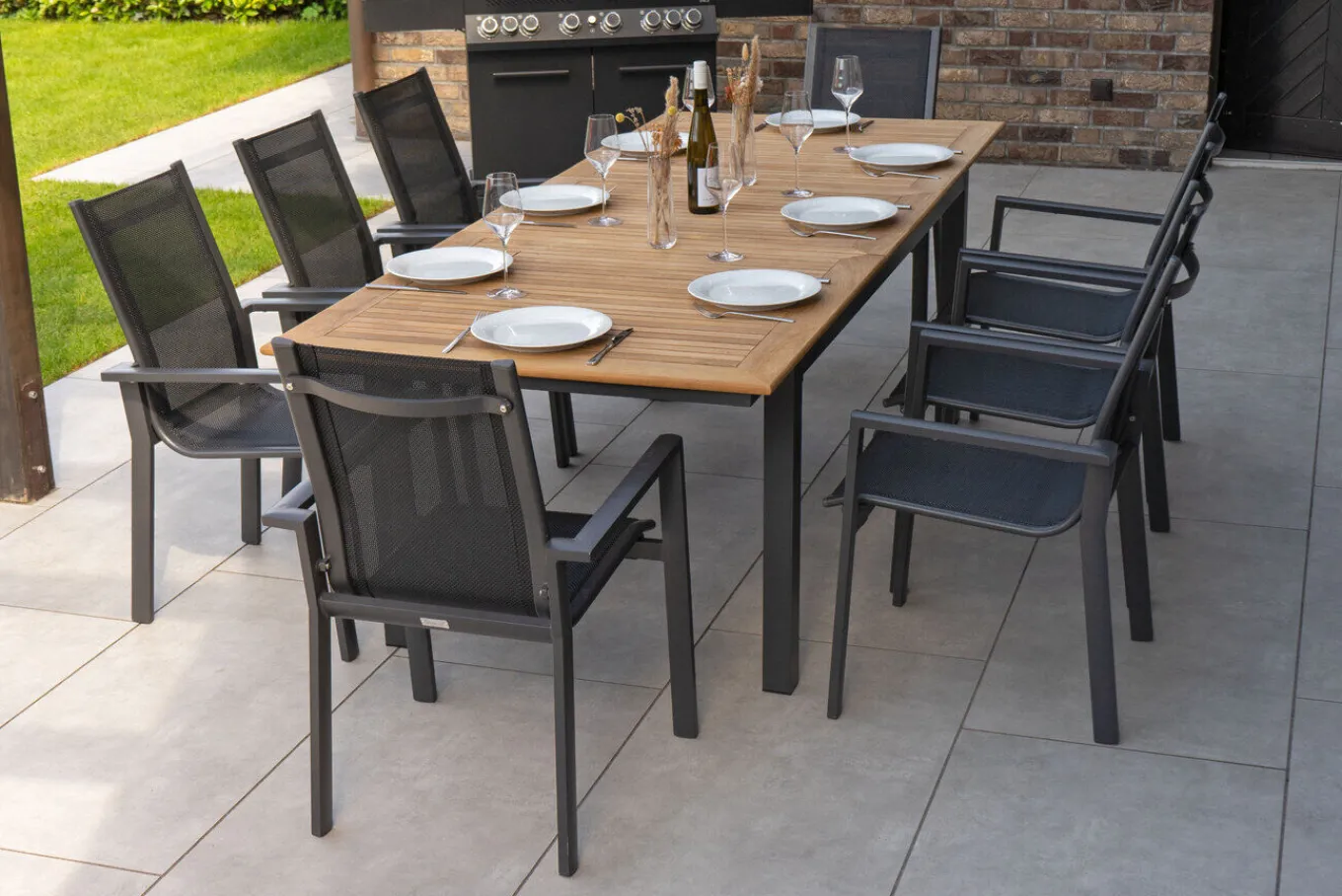 Online Garten-Essgruppe, ® anthrazit matt, Alu / Teak / Textil, Ausziehtisch 180/240x100cm, 8 Stapelsessel Garten-Essgruppen
