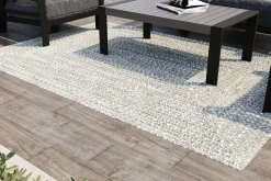 Sale Harmony Outdoor Teppich, Aluminium-White, recyceltes PET-Garn, 160 x 240 cm, für Innen- und Außenbereiche geeignet Outdoor Teppiche