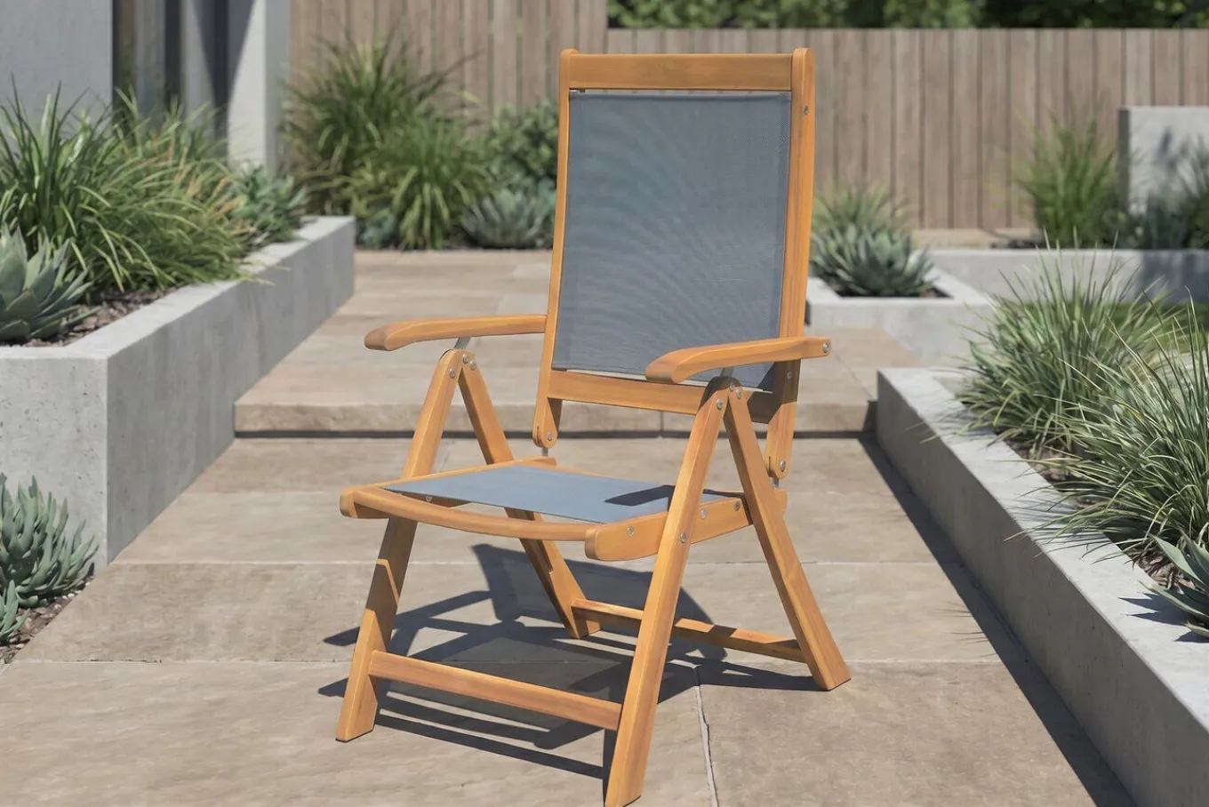 New Klappstuhl, 5-fach verstellbar, Akazie FSC®-zertifiziert, 60x71x107cm Gartenstühle & Gartensessel