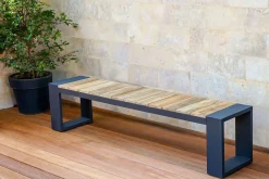 Discount Kona Bank, dark grey/natur, Alu/recyceltes Teak, 200x40x45cm, rustikal gebürstet, U-Gestell, FSC®-zertifiziertes Produkt Gartenbänke & Gartensofas