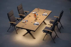 Outlet Luminara Garten-Essgruppe mit LED-Beleuchtung, anthrazit matt/natur, Aluminium/Textilen/Holzimitat, 240 x 100 cm, 4 Klappstühle, inkl. Auflagen Garten-Essgruppen