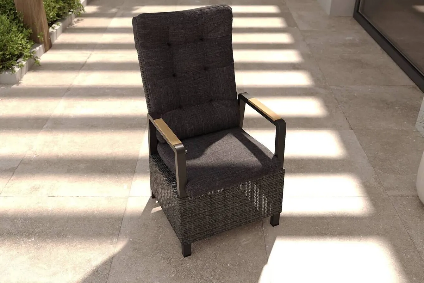 Online Nova Diningsessel, anthrazit/grau, Alu/Polyrattan, 58 x 68 x 108 cm, verstellbare Rückenlehne, mit Teakholz-Armlehnen, FSC®-zertifiziertes Produkt Aluminium-Gartenmöbel|Gartenstühle & Gartensessel