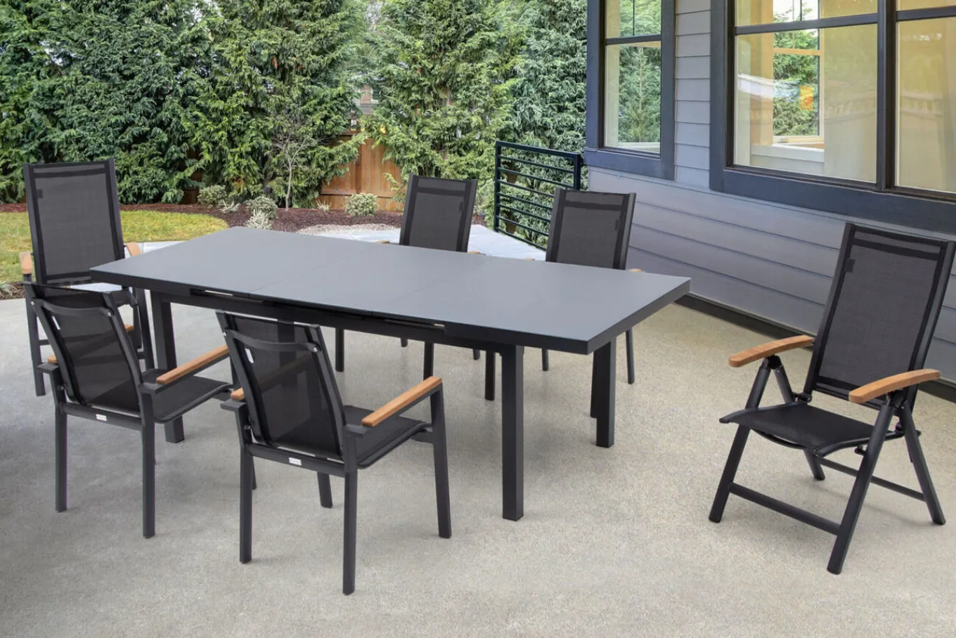 Premium Garten-Essgruppe, ® anthrazit matt, Alu / Glas / Teak, Tisch 180/240 x 100cm, 4 Stapelsessel, 2 Klappstühle Garten-Essgruppen