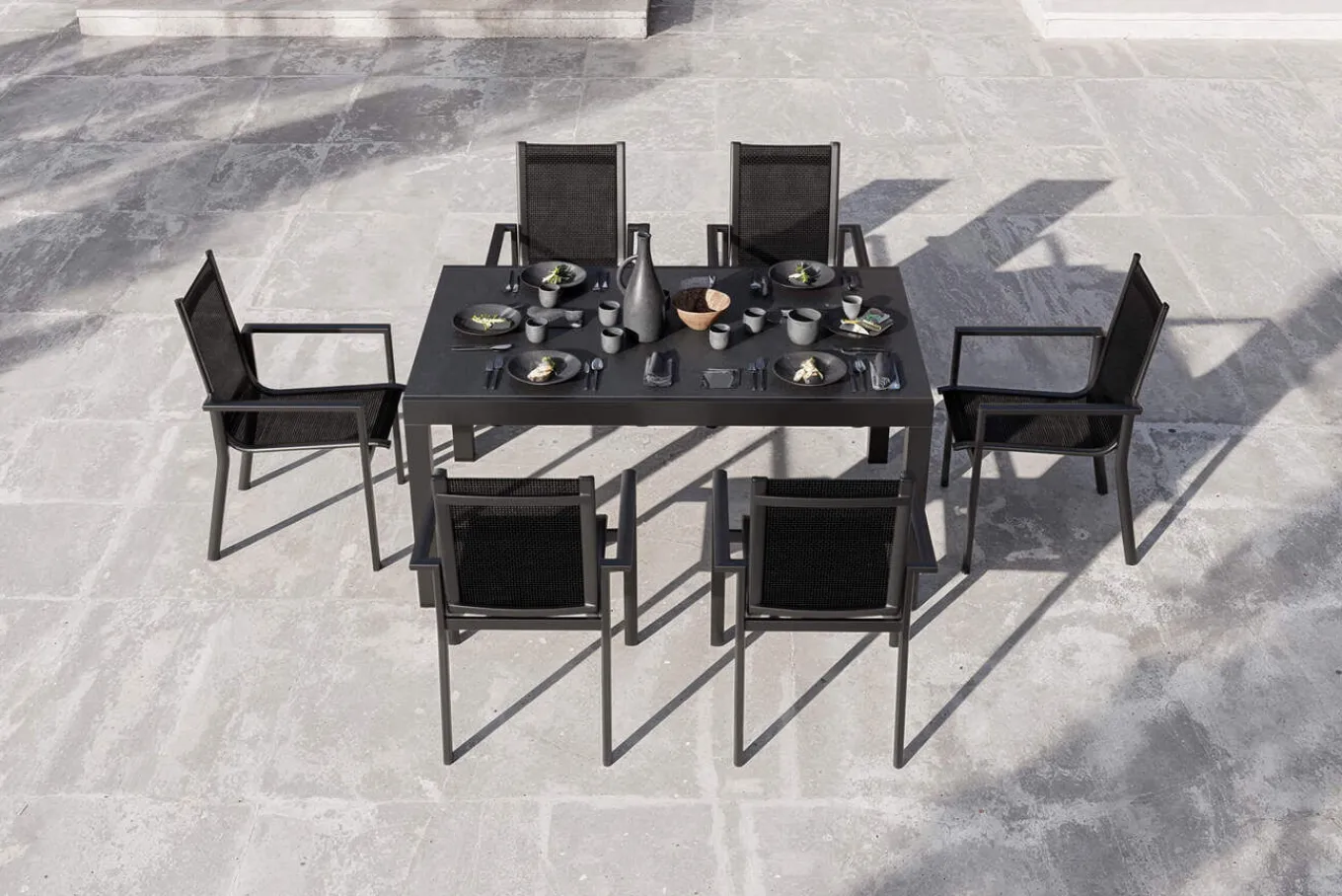 New Premium Garten-Essgruppe, anthrazit matt/schwarz, Alu/Spraystone/Textilene, Tisch 160/260 x 100 cm, ausziehbar, 6 Stapelsessel Garten-Essgruppen