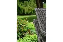 Hot Rocking Balkon-Set, grau/braun-meliert, Polyrattan, Tisch 90x90 cm, 2 Stapelsessel, Glasplatte in Steinoptik Balkonmöbel-Set|Polyrattan-Gartenmöbel
