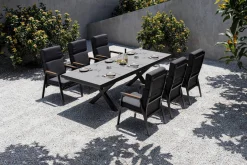 Sale Serro Garten-Essgruppe, schwarz/anthrazit, Alu/Steinimitat/Teak, Tisch 200/260 x 100 cm, ausziehbar, 6 Stapelsessel Garten-Essgruppen