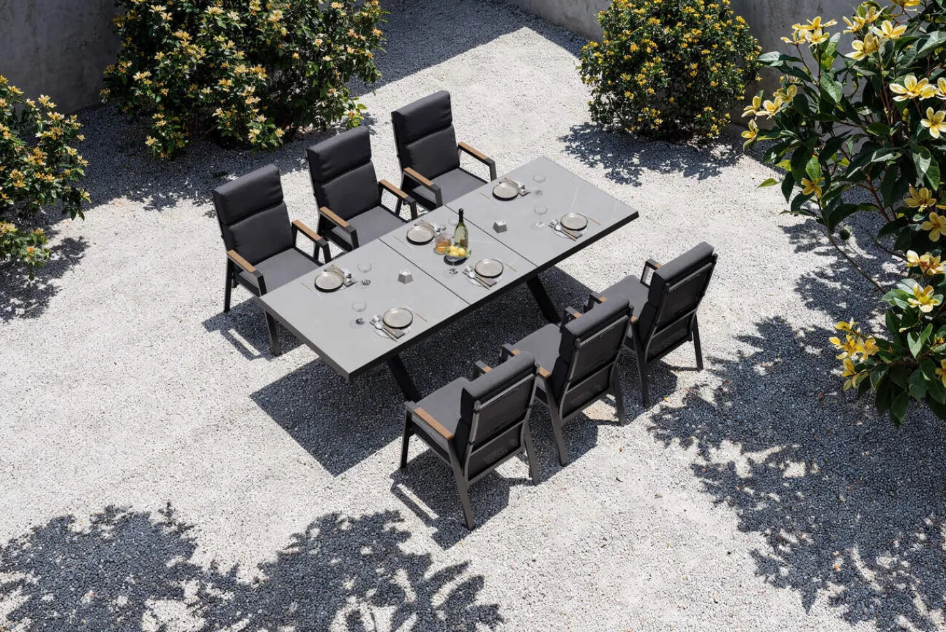 Sale Serro Garten-Essgruppe, schwarz/anthrazit, Alu/Steinimitat/Teak, Tisch 200/260 x 100 cm, ausziehbar, 6 Stapelsessel Garten-Essgruppen