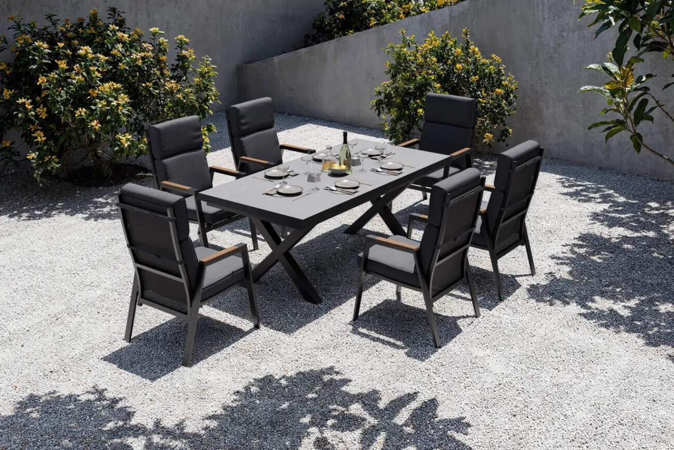 Sale Serro Garten-Essgruppe, schwarz/anthrazit, Alu/Steinimitat/Teak, Tisch 200/260 x 100 cm, ausziehbar, 6 Stapelsessel Garten-Essgruppen