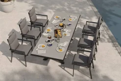 Discount Serro Garten-Essgruppe, anthrazit matt/schwarz/grau, Alu/Steinimitat/Textilene/Polyester, Tisch 200/260 x 100 cm, 6 Stapelsessel inkl. 6 Auflagen Garten-Essgruppen