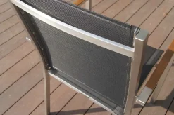 Hot Stapelsessel, schwarz, Teak / Edelstahl / Textilene, 63x57x93 cm Gartenstühle & Gartensessel