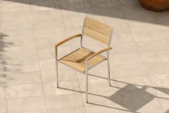 Online Stapelstuhl, silber/naturbelassen, Edelstahl/Teak, stapelbar, gebürstet, FSC®-zertifiziertes Produkt Edelstahl-Gartenmöbel|Gartenstühle & Gartensessel