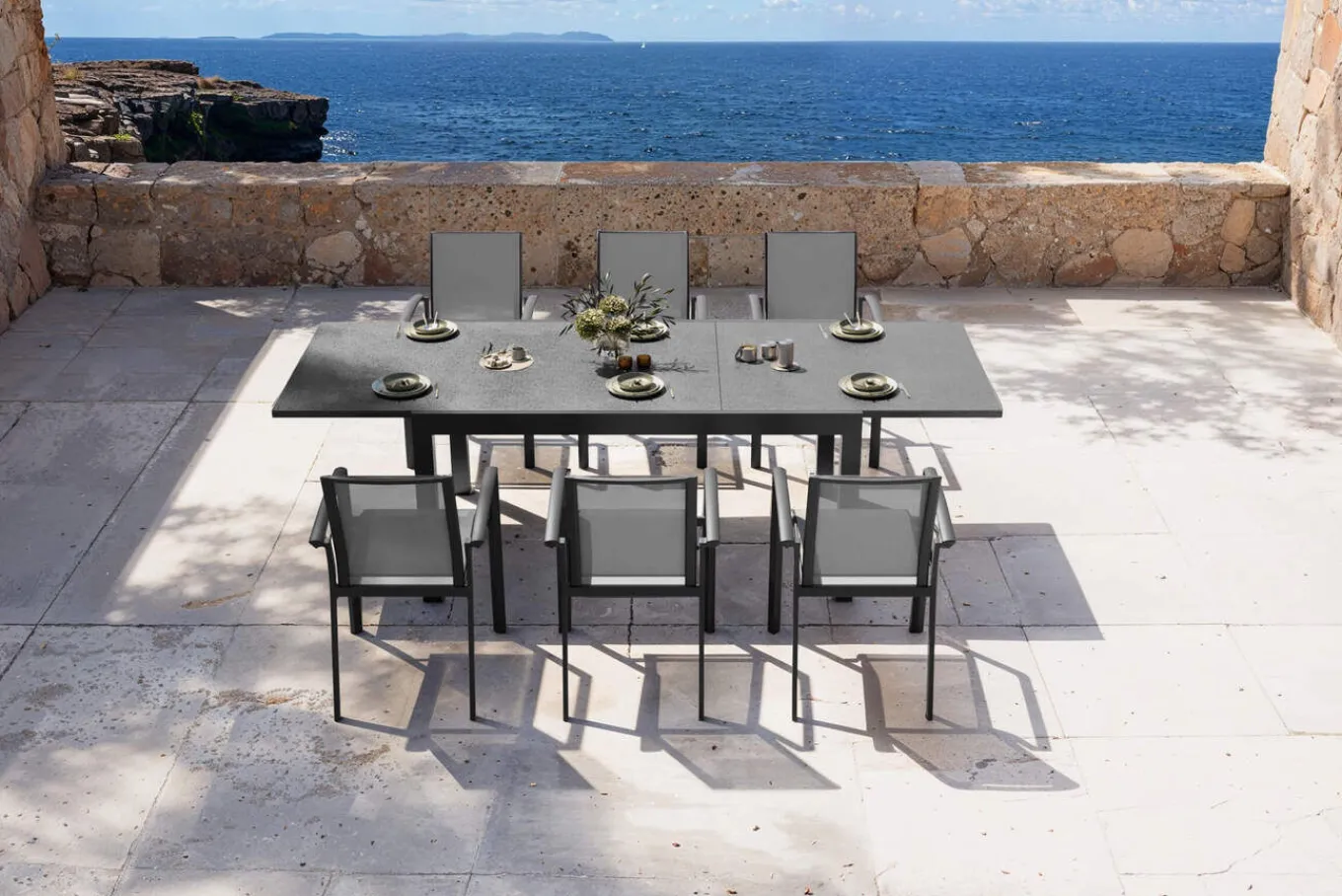 Sale SIENA GARDEN Garten-Essgruppe, anthrazit matt, Alu/Spraystone/Ranotex, Tisch 160/260 x 100 cm, inkl. 6 Stapelsessel Garten-Essgruppen
