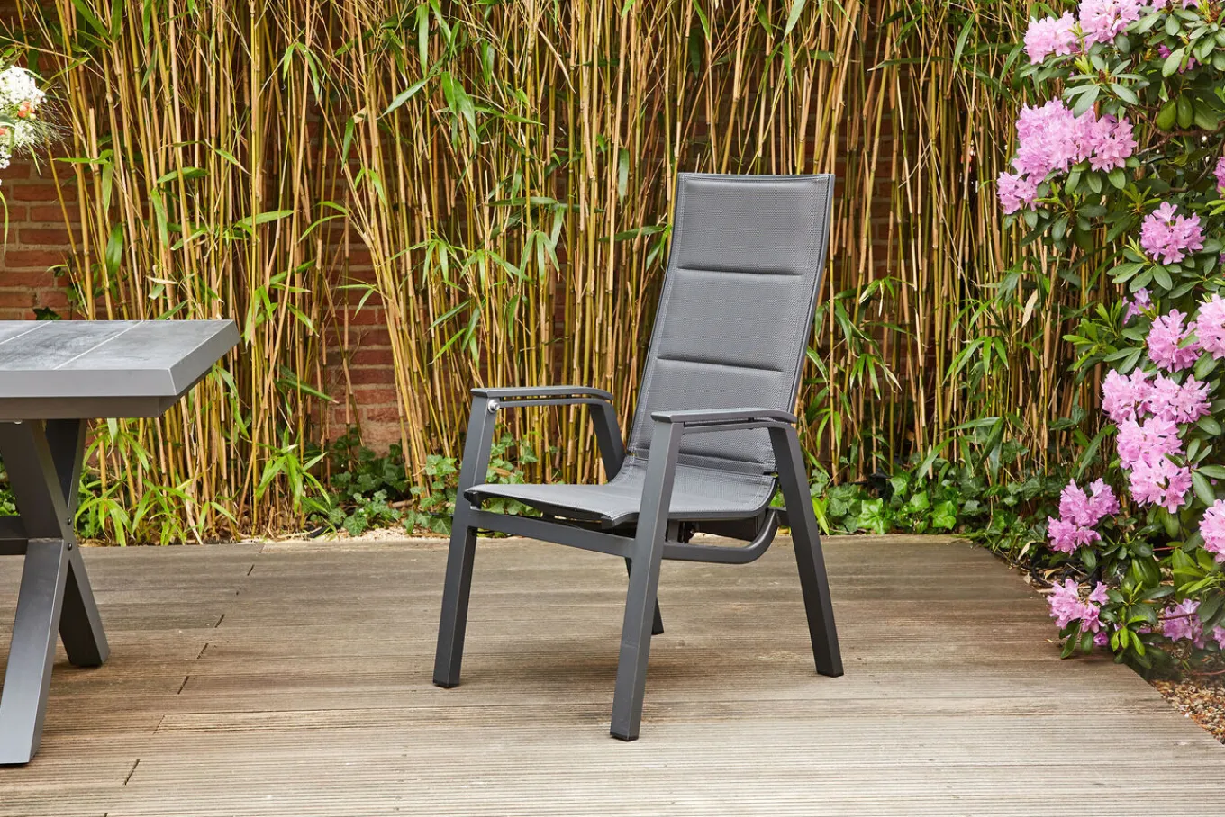 Online Milano Move Stapelsessel, anthrazit matt, Alu/Ranotex, 59 x 73 x 110 cm, stufenlos verstellbar Gartenstühle & Gartensessel