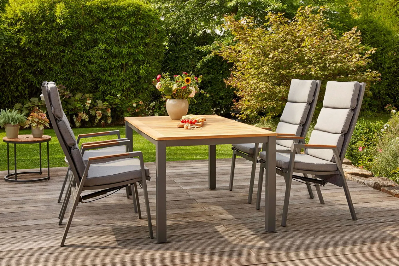 Best Savona Sessel, matt graphit , Alu/Teak/Texfabric, 74x60x110 cm, verstellbare Rückenlehne, inkl. Polster Aluminium-Gartenmöbel|Gartenstühle & Gartensessel