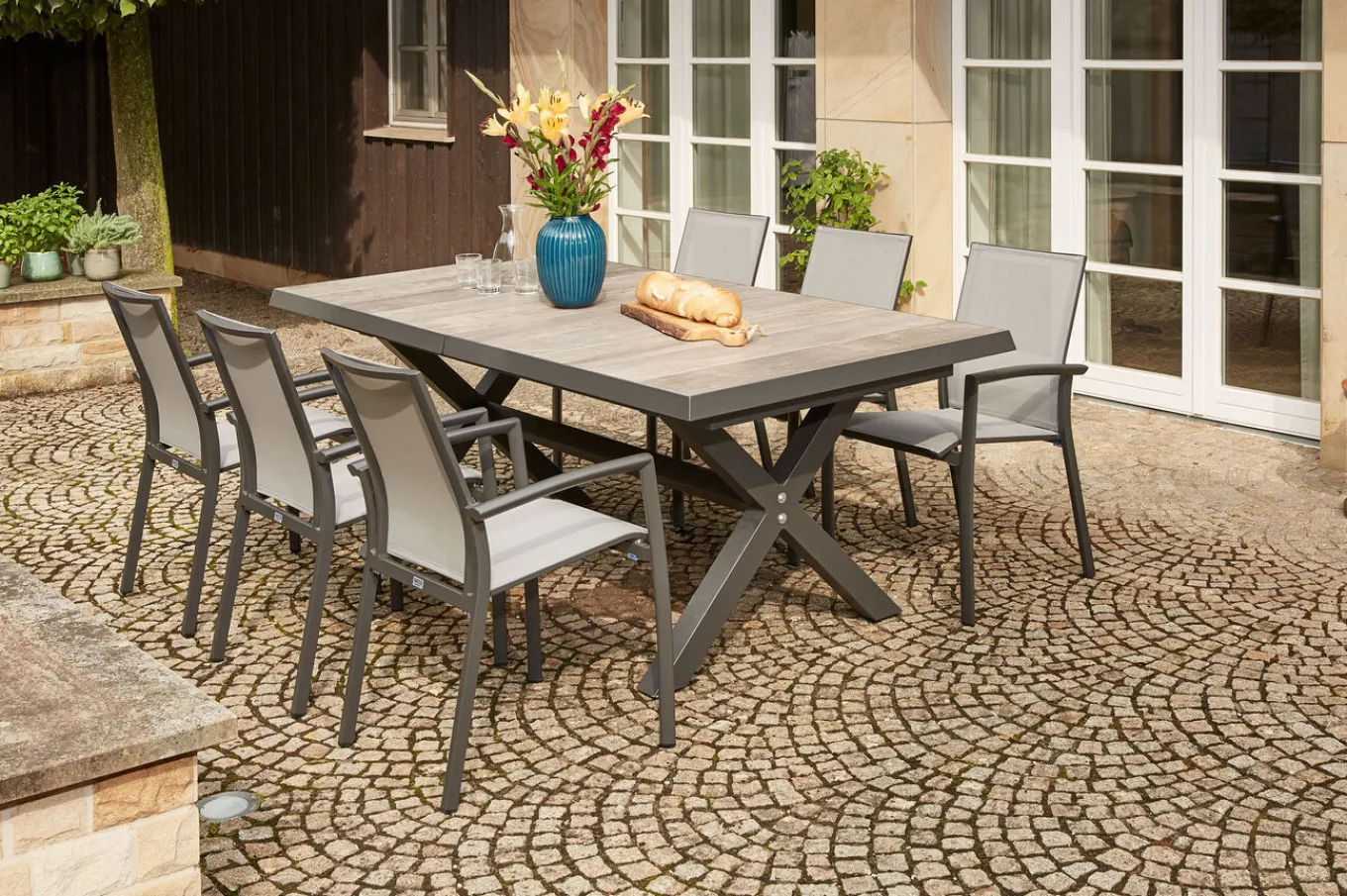 Best Velia / Sincro Garten-Essgruppe, anthrazit/natur-grau, Alu/Ranotex/Keramik, 6 Sessel, Ausziehtisch 200/260 x 100 cm Garten-Essgruppen