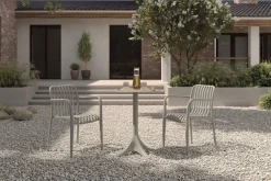 Pico Soft Balkon-Set, grau, Kunststoff, Tisch Ø 70 cm und 2 Stapelsessel, UV-beständig, wetterfest Balkonmöbel-Set
